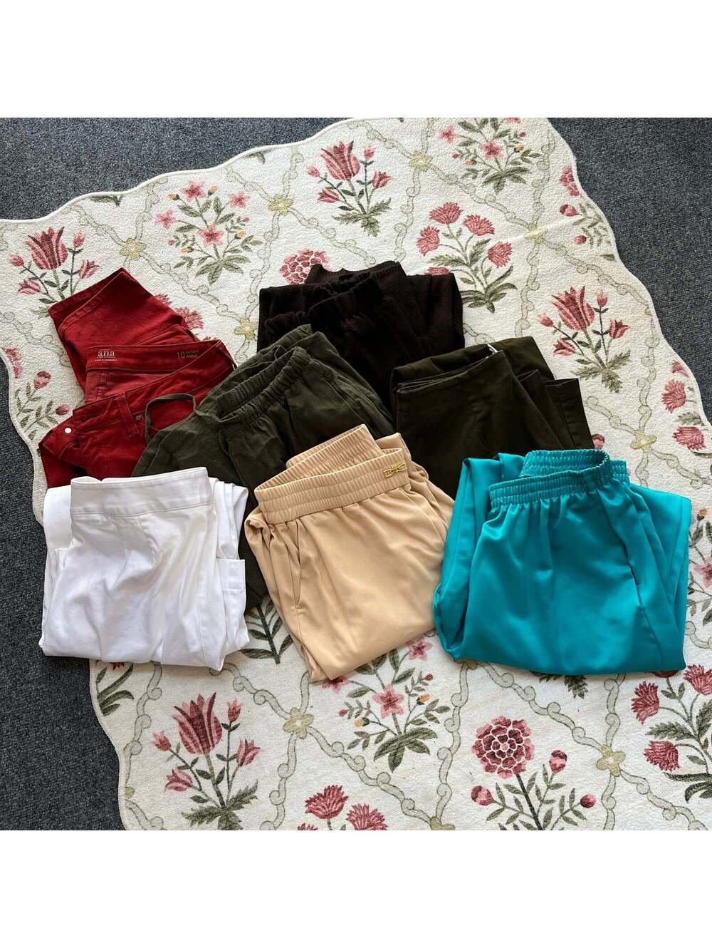 Pants Bundle (M/10)